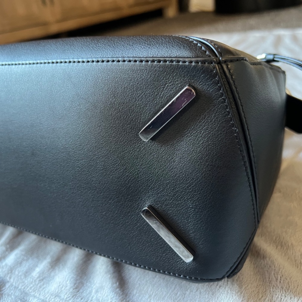 Loewe Black Puzzle Leather Crossbody Bag - Picture 7 of 14